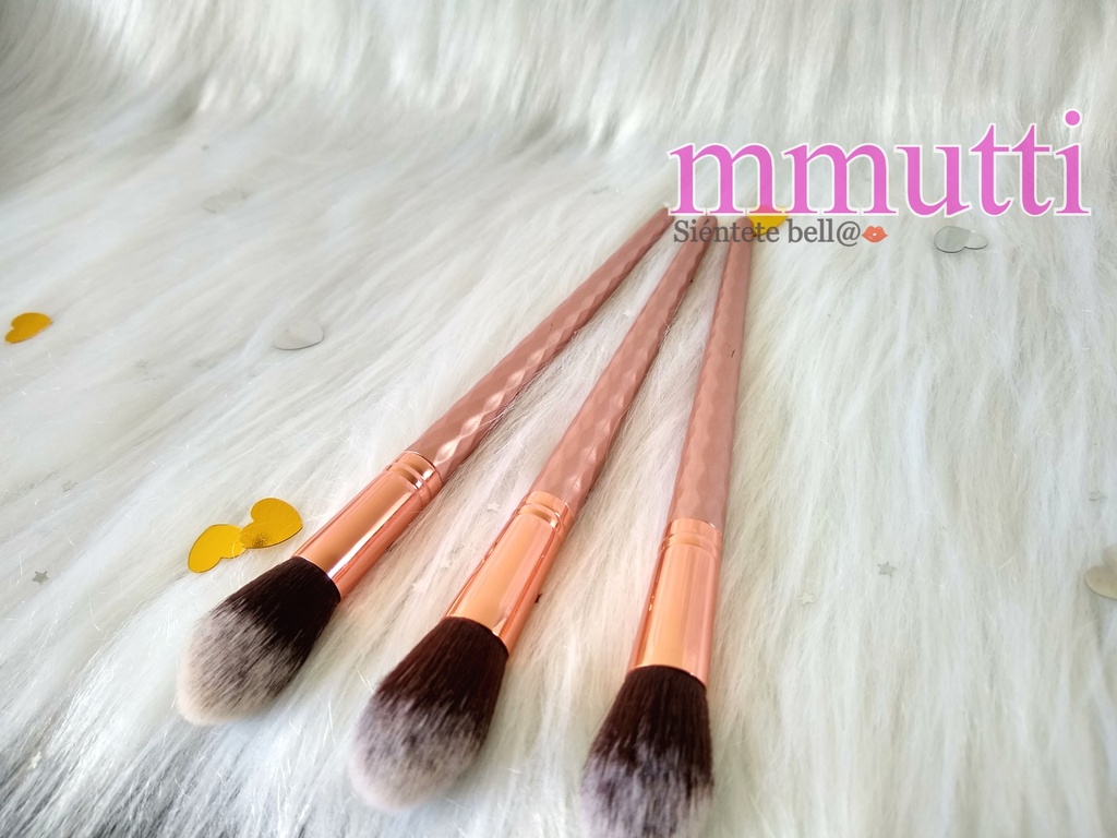 Brocha Iluminar Oval Gold Rose LA BRUSHES