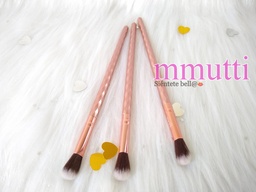 [ACCLABRBR1030] Brocha de Difuminar Larga Gold Rose - LA BRUSHES